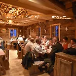 Zacherlbraeu Hotel