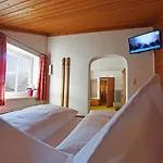 Zacherlbraeu Hotel 3*