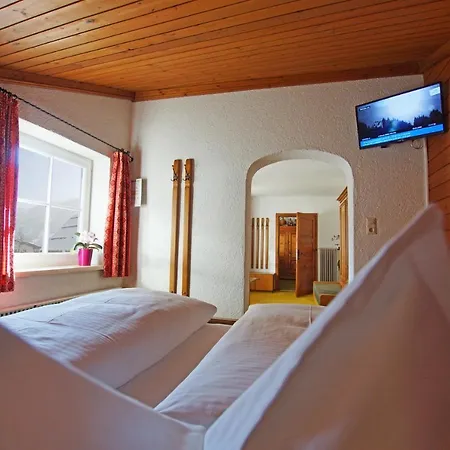 Zacherlbraeu Hotel 3*