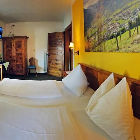 Zacherlbraeu Hotel 3*