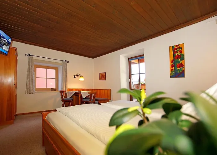 Hotel Zacherlbraeu 3*