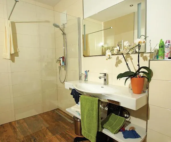 Zacherlbraeu Hotel 3*